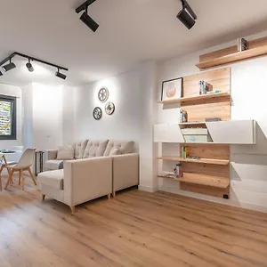 apt-apartamento-casiopea.bilbaohotelsspain.com/